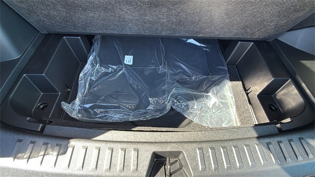 new 2026 Chevrolet Equinox car, priced at $33,145