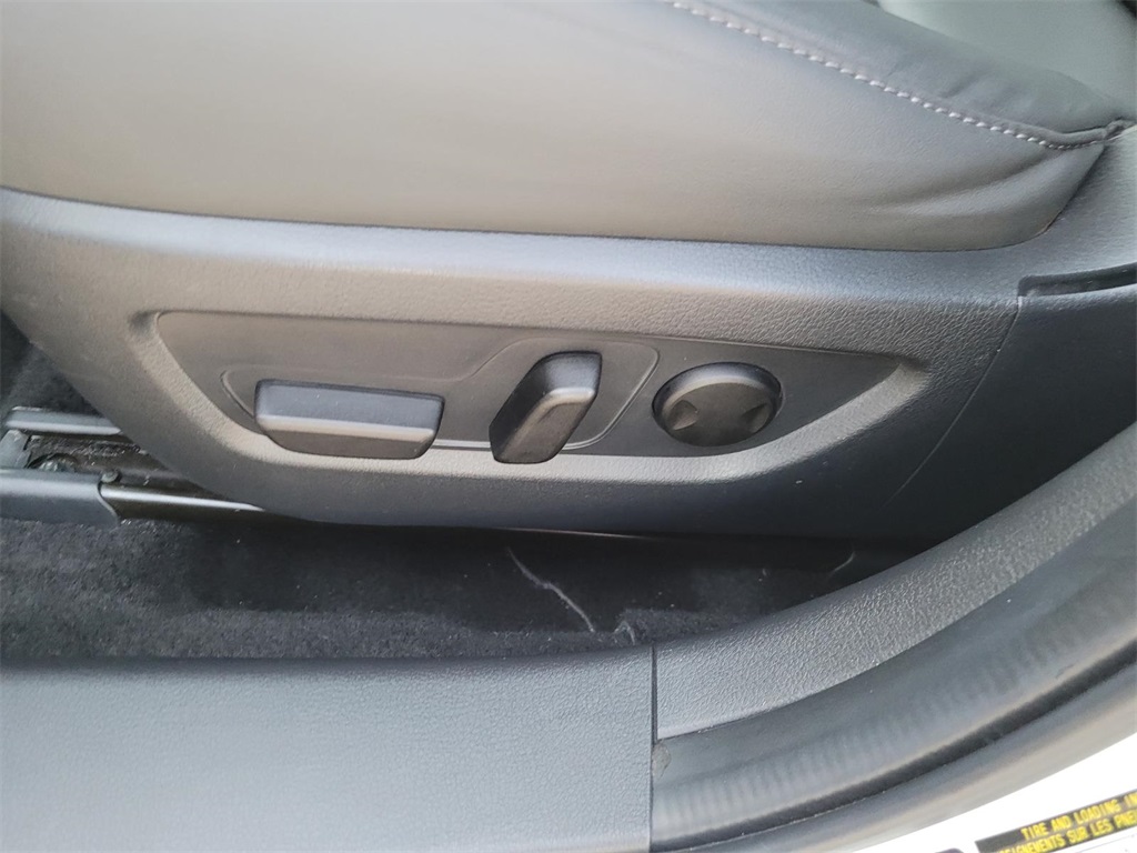 used 2023 Mazda CX-30 car, priced at $22,900