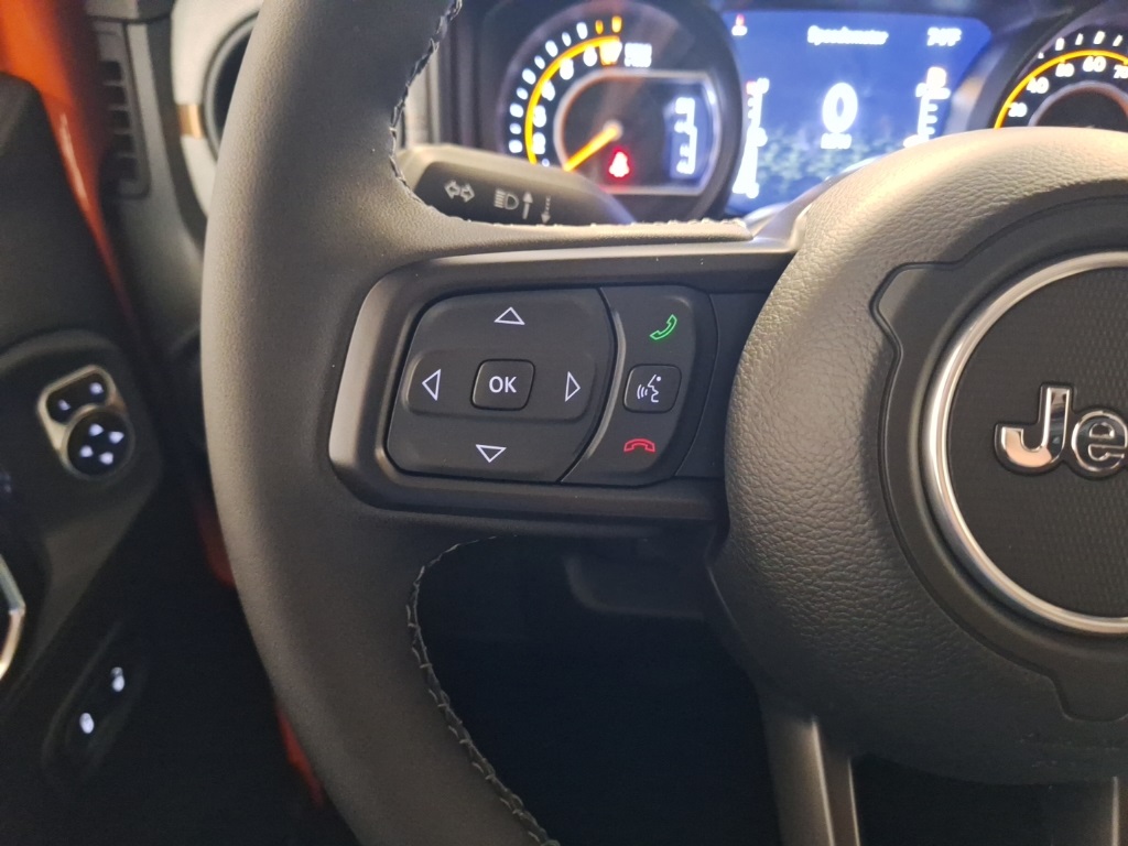 new 2025 Jeep Gladiator car, priced at $47,499