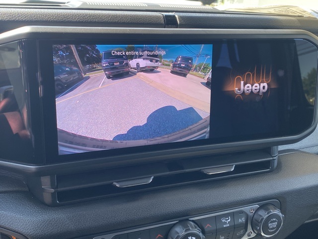 new 2025 Jeep Wrangler car, priced at $36,366