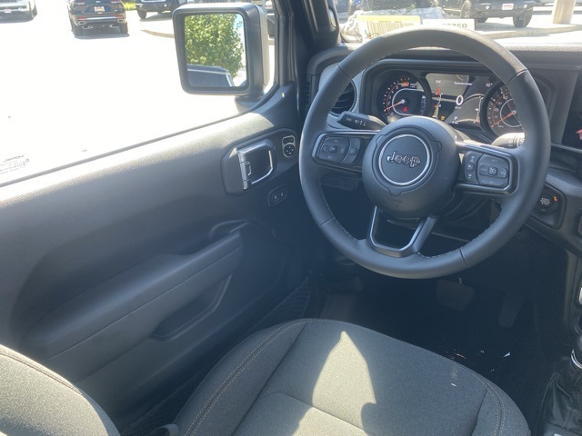 new 2025 Jeep Wrangler car, priced at $36,366