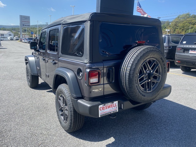 new 2025 Jeep Wrangler car, priced at $36,366