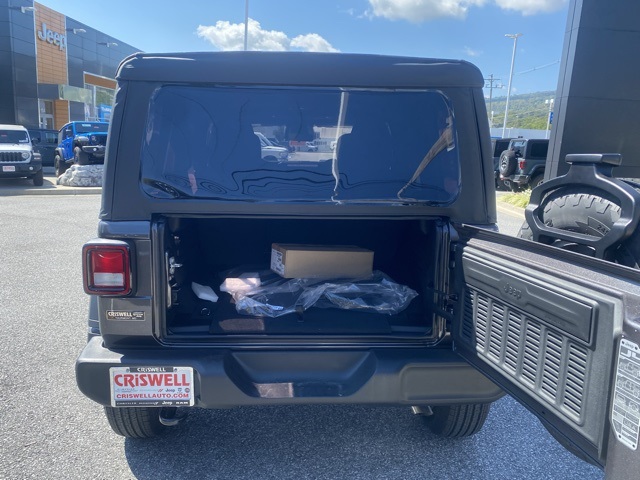 new 2025 Jeep Wrangler car, priced at $36,366