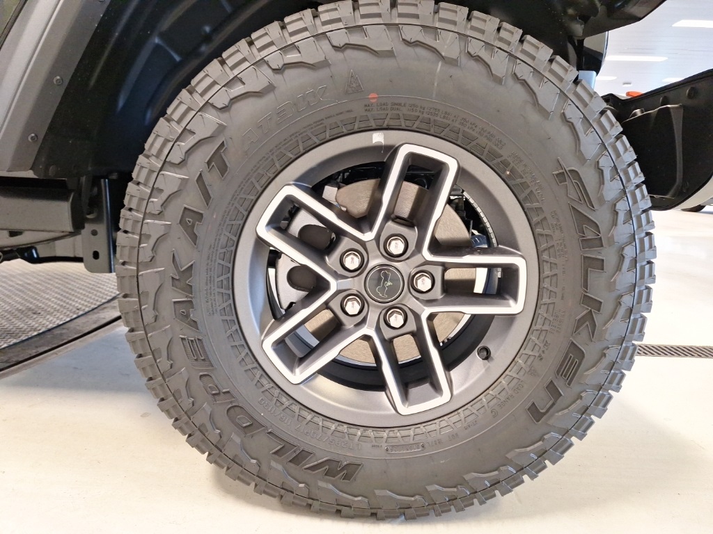 new 2025 Jeep Gladiator car, priced at $56,860