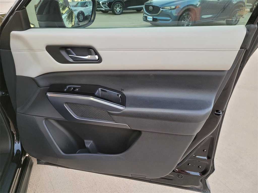 used 2023 Nissan Pathfinder car, priced at $27,500