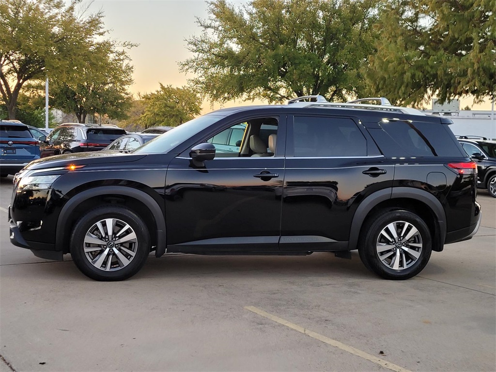used 2023 Nissan Pathfinder car, priced at $27,500