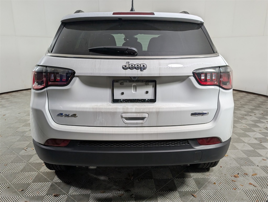 new 2025 Jeep Compass car, priced at $22,010