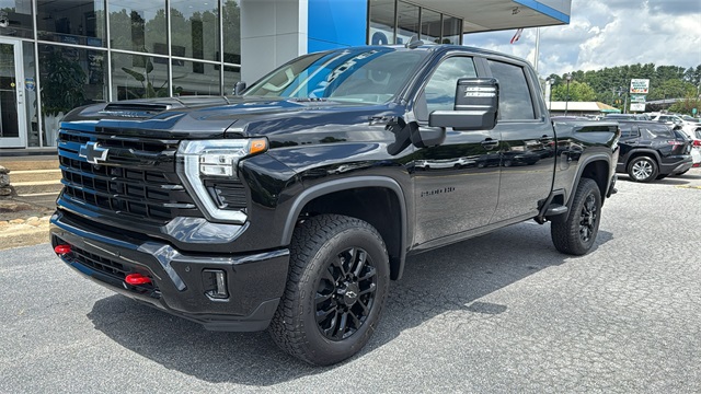 new 2025 Chevrolet Silverado 2500HD car, priced at $67,160