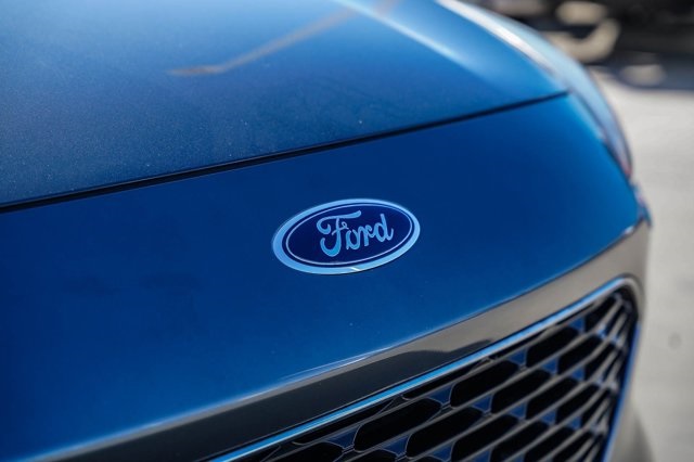 used 2022 Ford Escape car, priced at $15,792