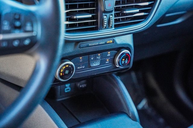 used 2022 Ford Escape car, priced at $15,792