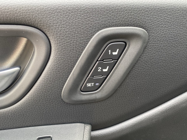 new 2025 Honda Pilot car, priced at $51,780