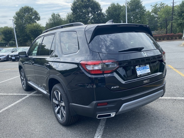 new 2025 Honda Pilot car, priced at $51,780
