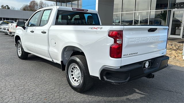 new 2026 Chevrolet Silverado 1500 car, priced at $45,170