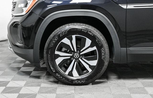 used 2024 Volkswagen Atlas Cross Sport car, priced at $32,500
