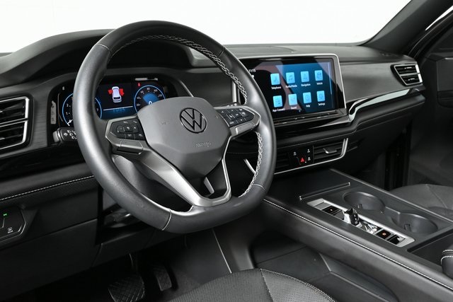 used 2024 Volkswagen Atlas Cross Sport car, priced at $32,500