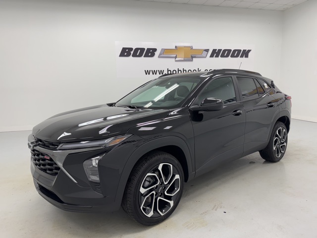 new 2025 Chevrolet Trax car, priced at $25,895