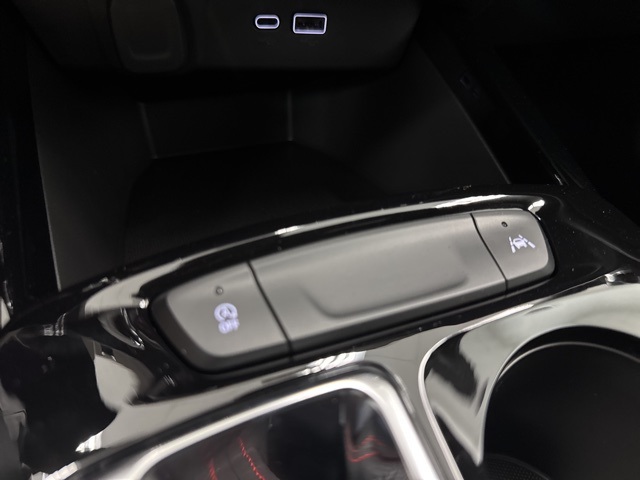 new 2025 Chevrolet Trax car, priced at $25,895
