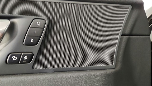 used 2025 Volvo XC60 Plug-In Hybrid car, priced at $59,997