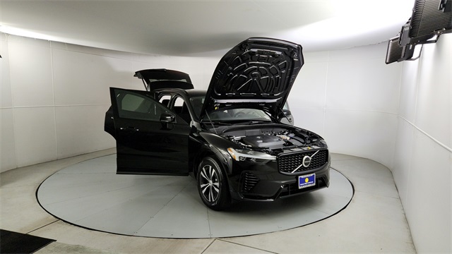 used 2025 Volvo XC60 Plug-In Hybrid car, priced at $59,997