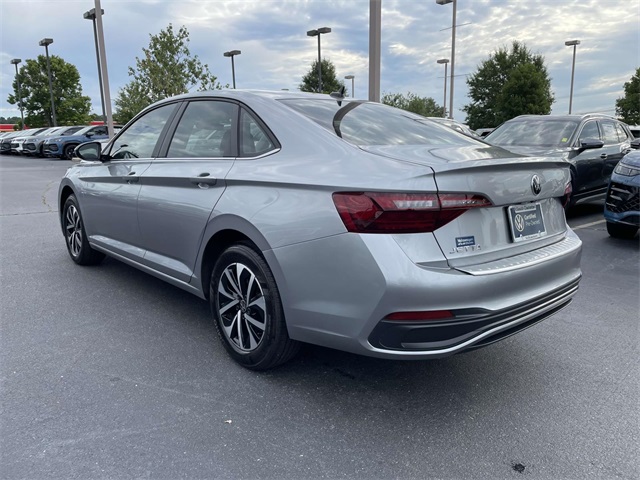 used 2024 Volkswagen Jetta car, priced at $20,967