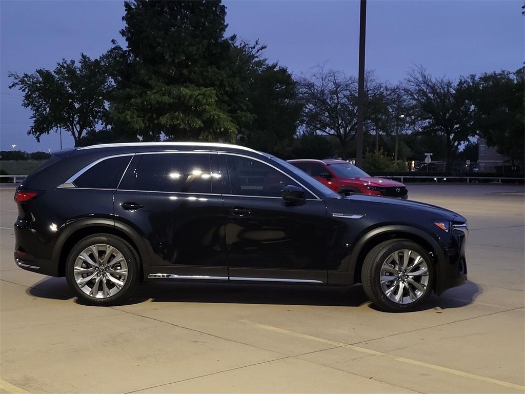 new 2025 Mazda CX-90 car, priced at $48,170