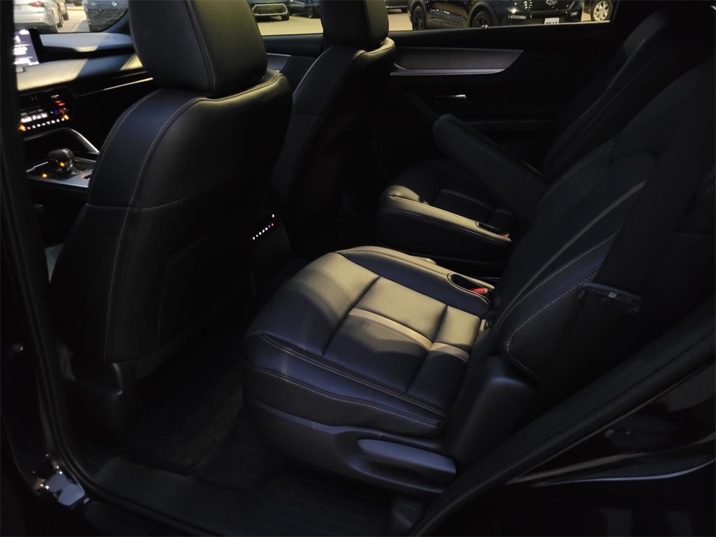 new 2025 Mazda CX-90 car, priced at $48,170