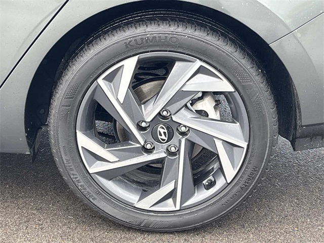 used 2025 Hyundai Elantra car, priced at $21,895