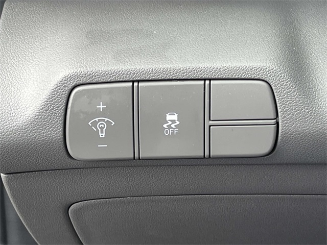 used 2025 Hyundai Elantra car, priced at $21,895