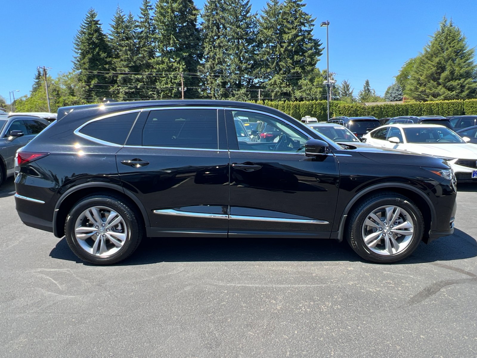 used 2025 Acura MDX car, priced at $49,983