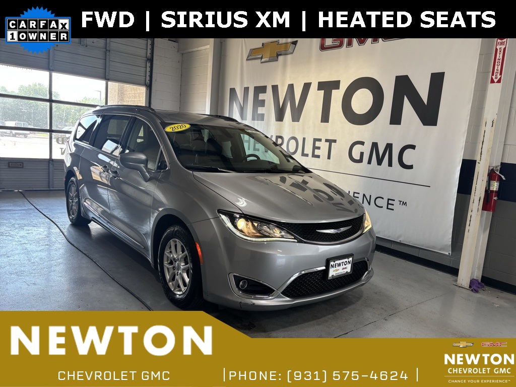 used 2020 Chrysler Pacifica car, priced at $15,937