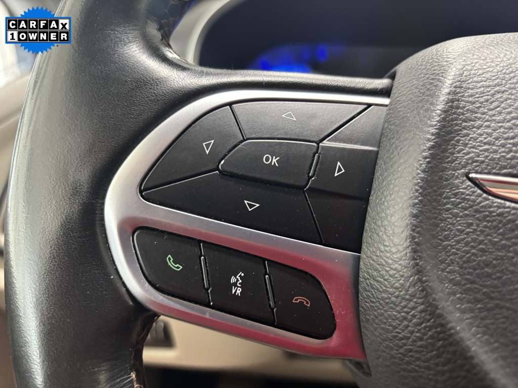 used 2020 Chrysler Pacifica car, priced at $15,937