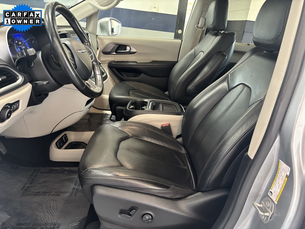 used 2020 Chrysler Pacifica car, priced at $15,937