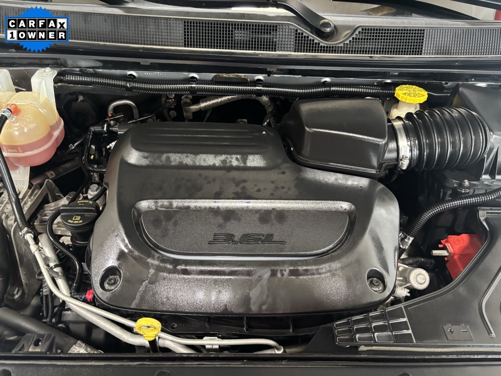 used 2020 Chrysler Pacifica car, priced at $15,937