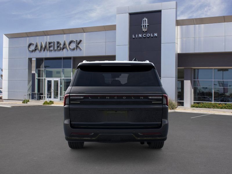 new 2025 Lincoln Navigator car, priced at $104,980