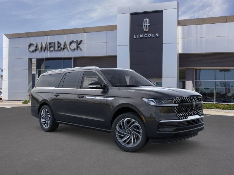 new 2025 Lincoln Navigator car, priced at $104,980