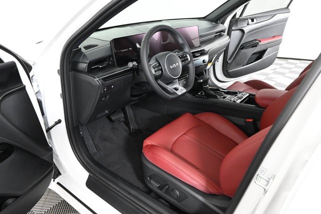 new 2026 Kia K5 car, priced at $31,620