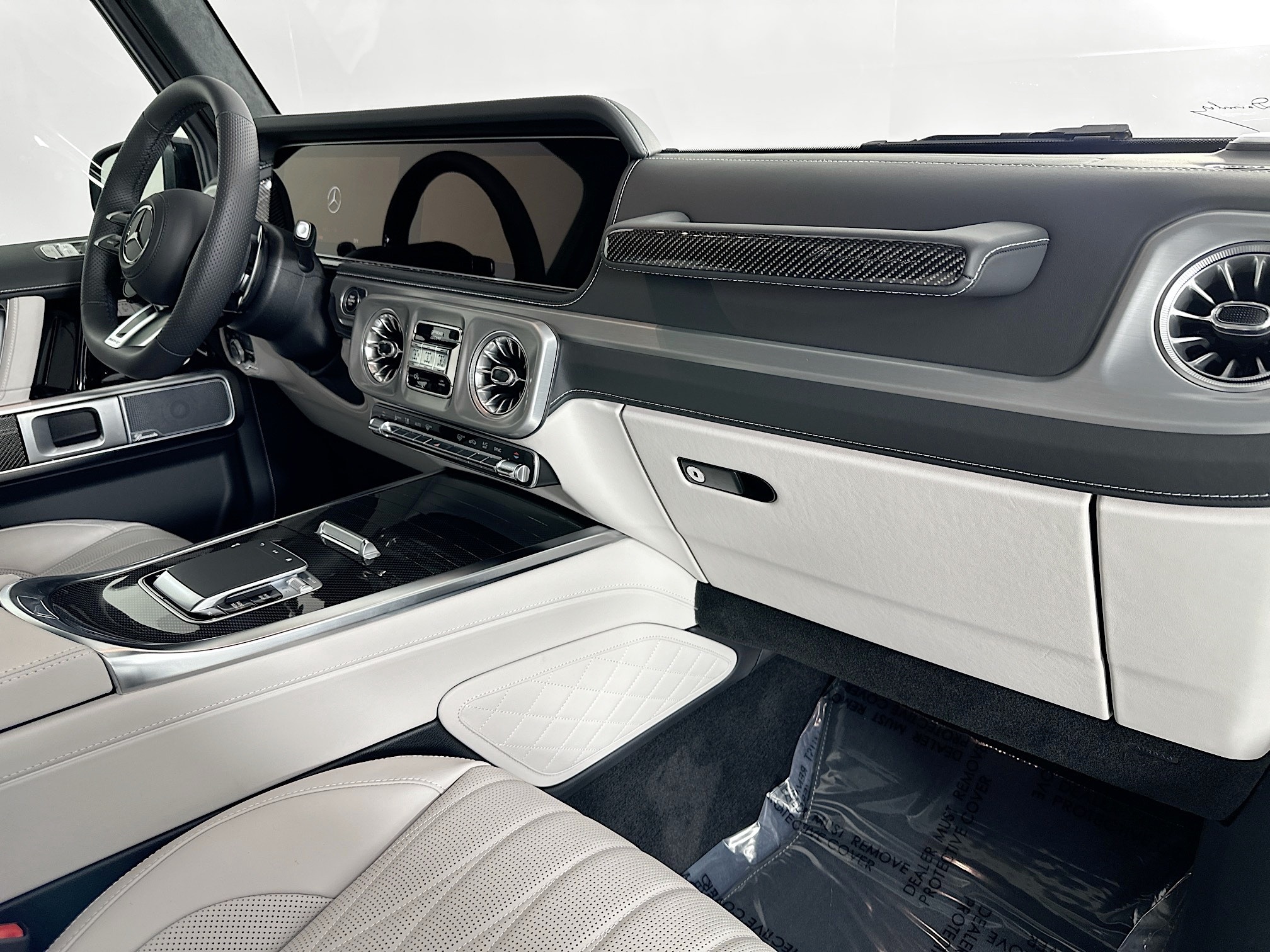 used 2025 Mercedes-Benz G-Class car, priced at $289,999