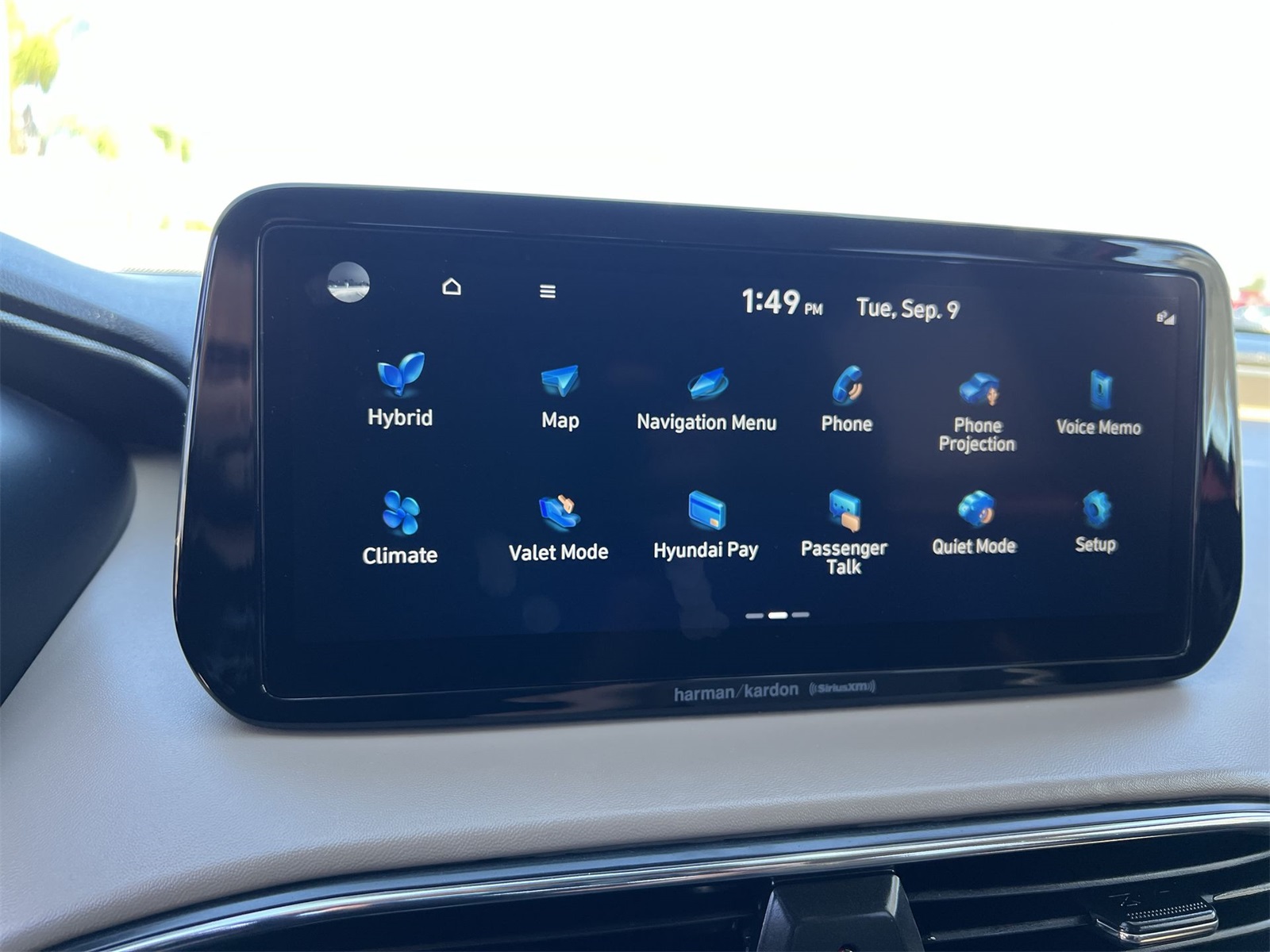 used 2023 Hyundai Santa Fe Hybrid car, priced at $26,991