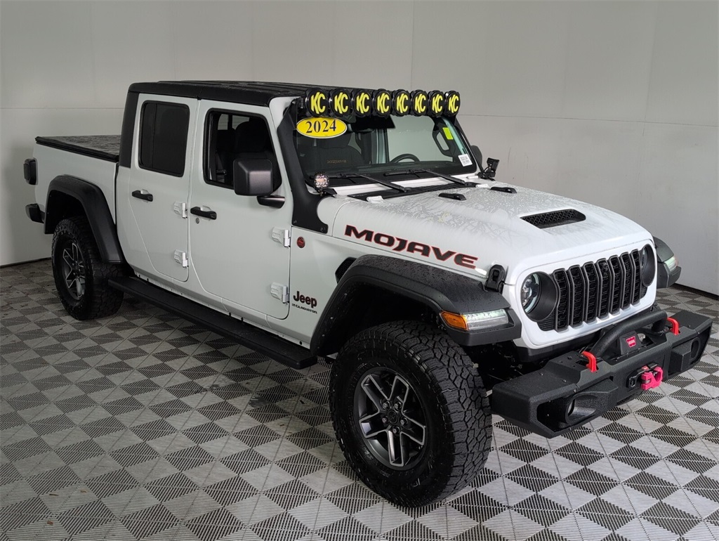 used 2024 Jeep Gladiator car, priced at $41,458