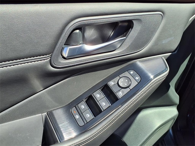 used 2023 Nissan Rogue car, priced at $22,700