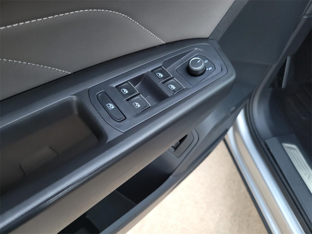 used 2022 Volkswagen Atlas car, priced at $26,396