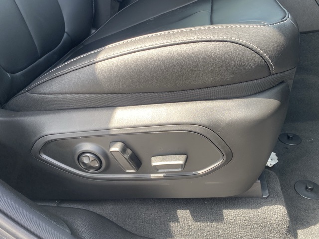 new 2025 Jeep Grand Cherokee L car, priced at $42,879