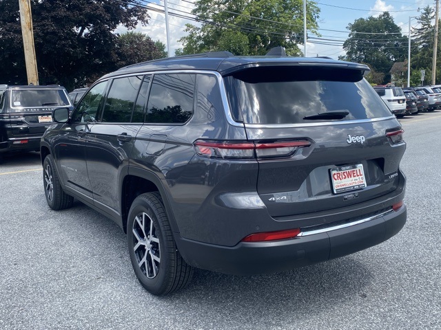 new 2025 Jeep Grand Cherokee L car, priced at $42,879