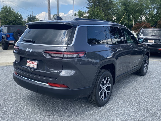 new 2025 Jeep Grand Cherokee L car, priced at $42,879