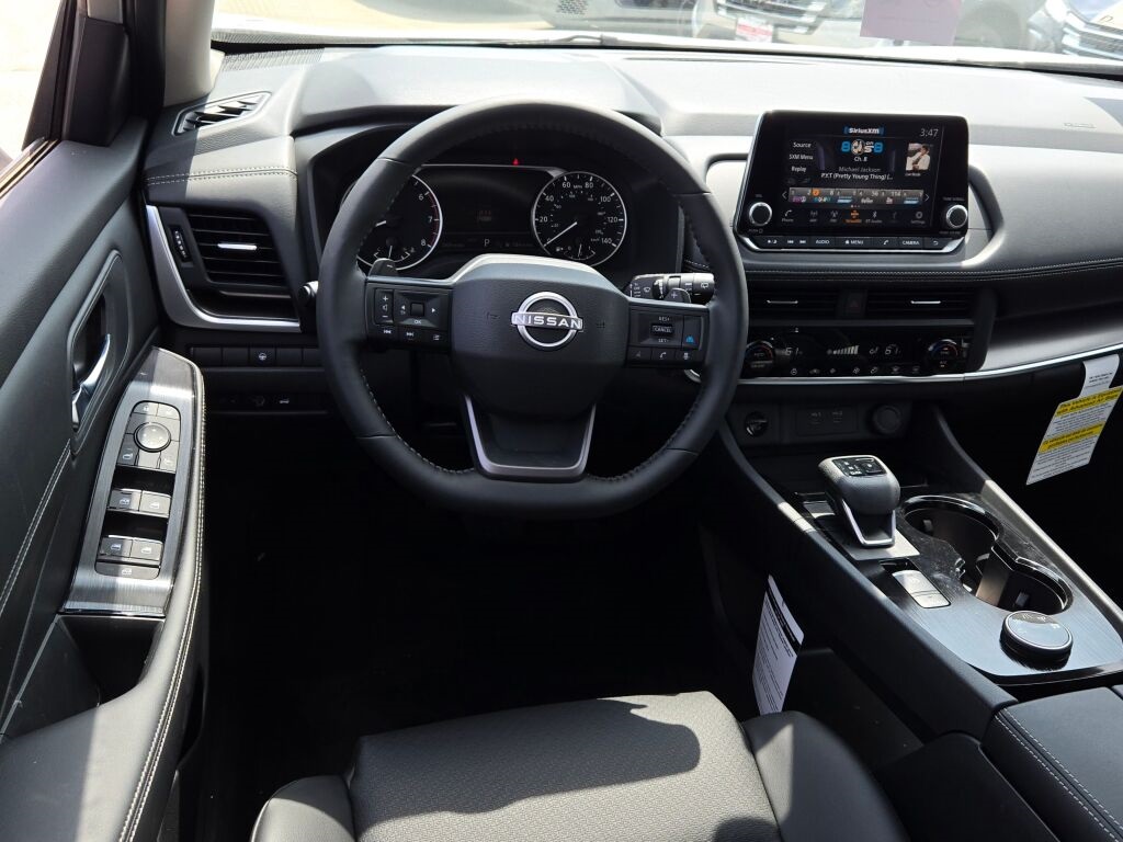 new 2025 Nissan Rogue car, priced at $35,385