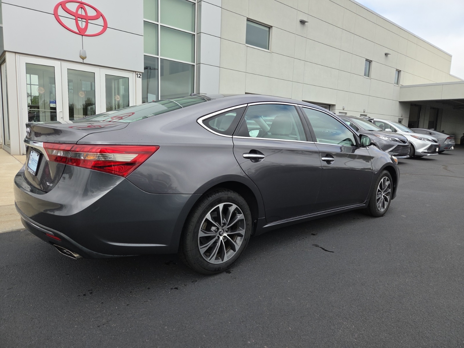 used 2016 Toyota Avalon car, priced at $13,419