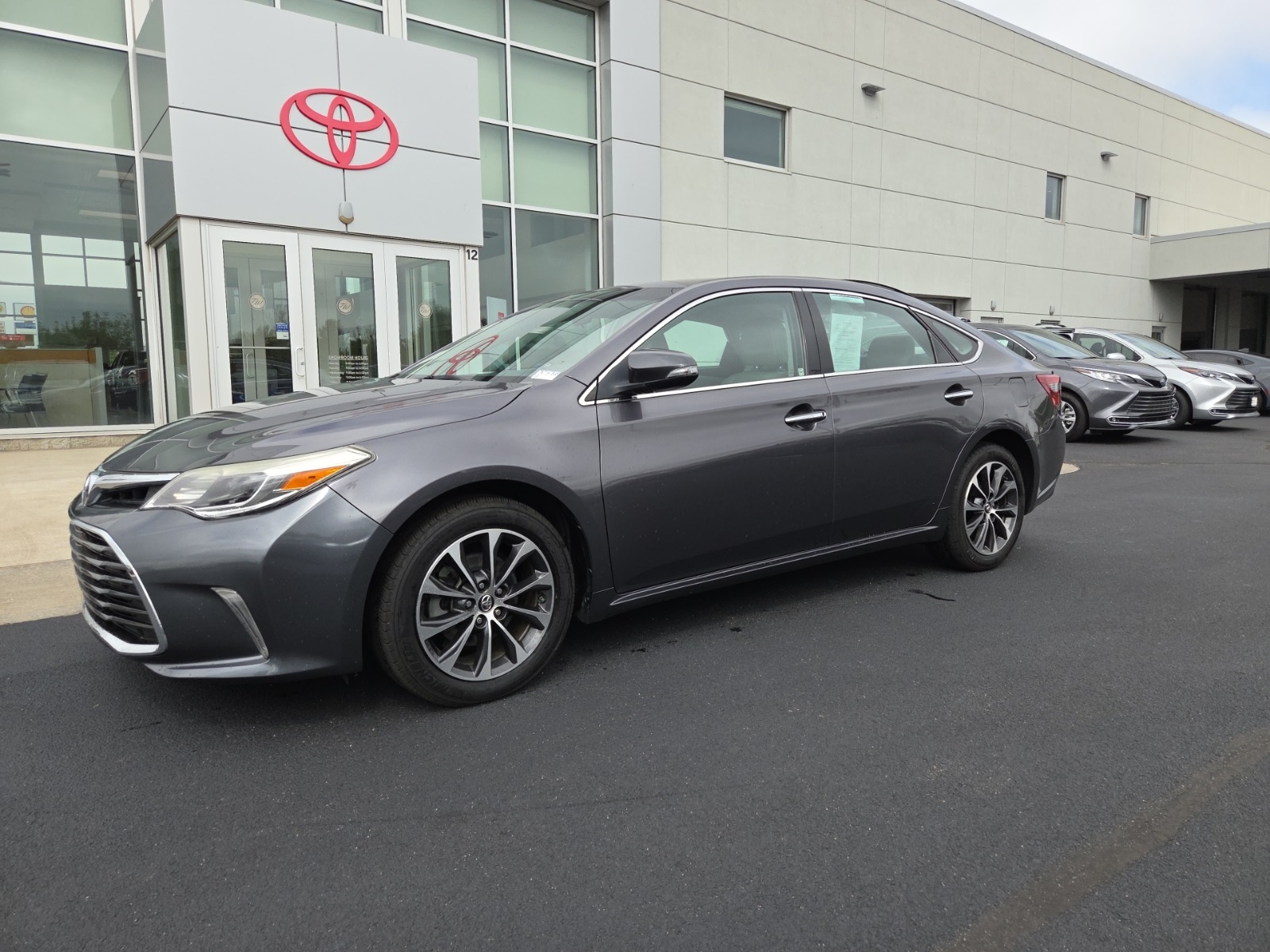 used 2016 Toyota Avalon car, priced at $13,419