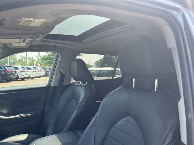 used 2023 Toyota Highlander car, priced at $38,000