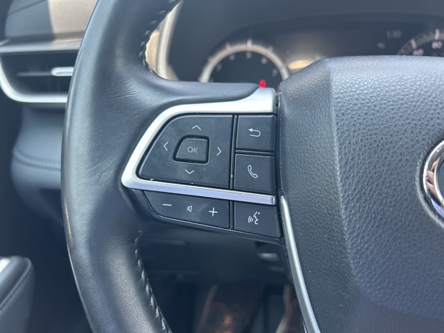 used 2023 Toyota Highlander car, priced at $38,000