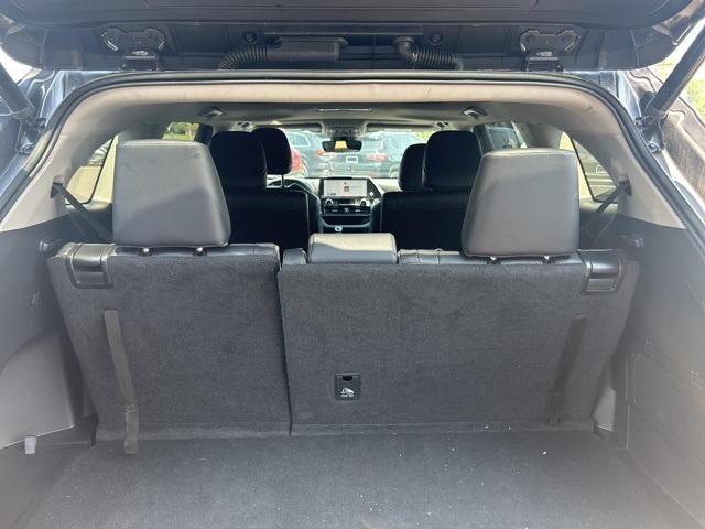 used 2023 Toyota Highlander car, priced at $38,000